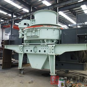 郑州中厚机械引领我国新型河卵石制砂机械设备发展新时代