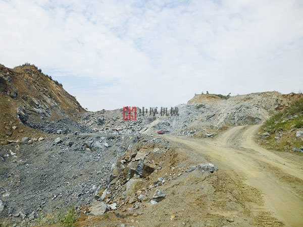 大型液压圆锥破碎机厂家